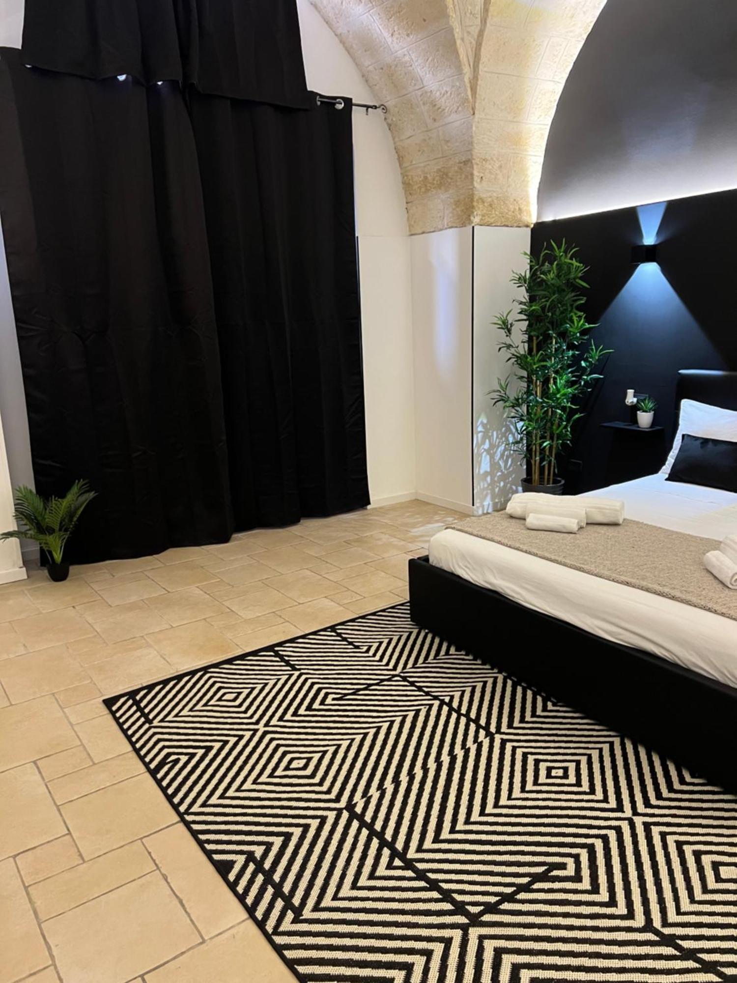 Tussia Apartment Brindisi Bagian luar foto