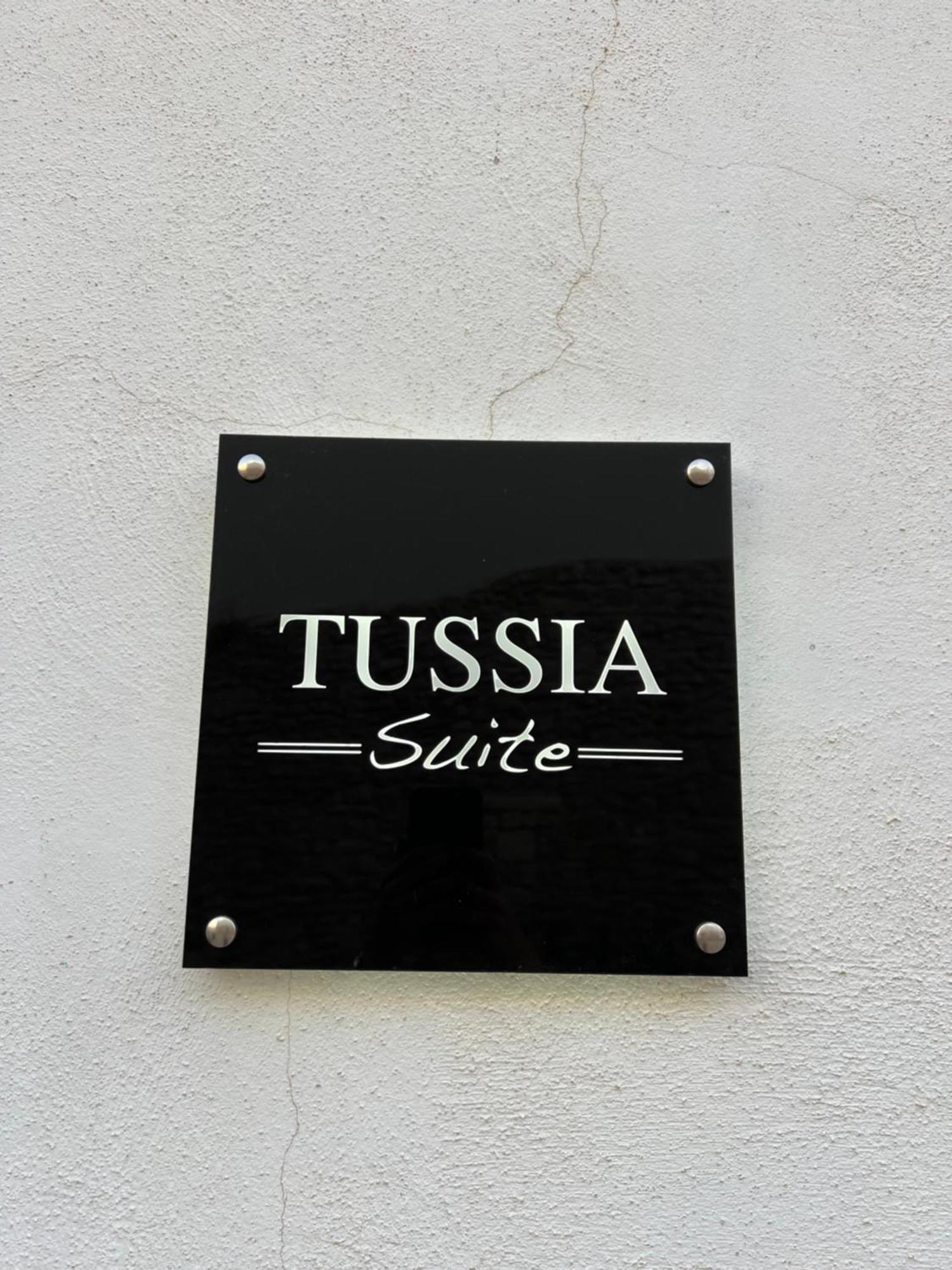 Tussia Apartment Brindisi Bagian luar foto